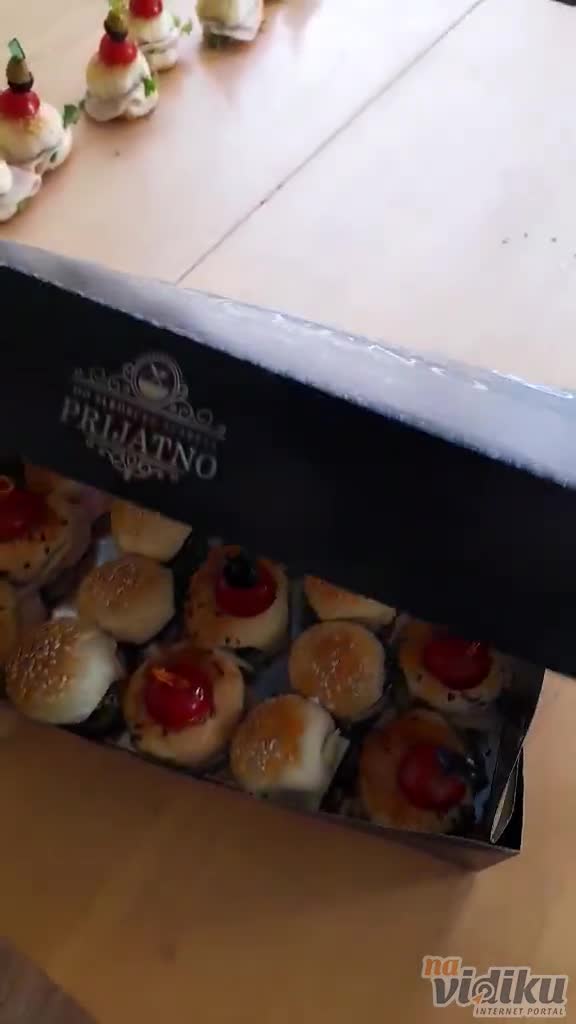 Burger sendvičići Novi Sad